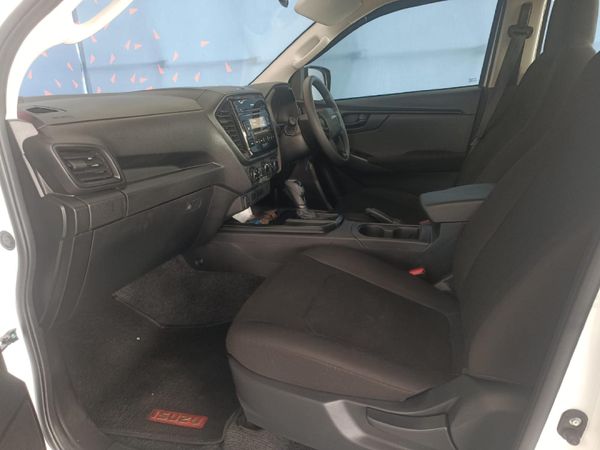 2025-Isuzu-D-Max-19-DDI-HR-L-Auto-Double-Cab image:13