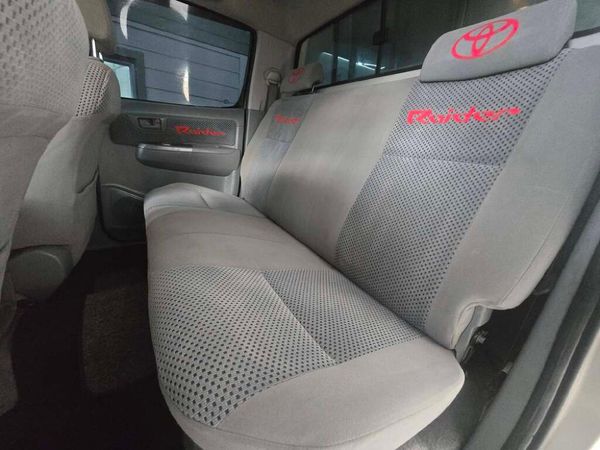 2007-Toyota-Hilux-30-D-4D-Raider-Double-Cab image:14