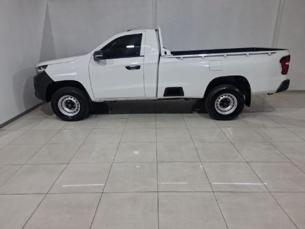 2025-Peugeot-Landtrek-19D-Professional-Single-Cab image:1