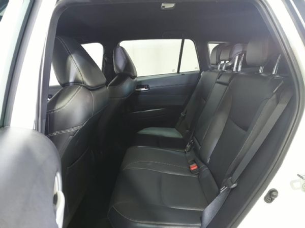 2023-Toyota-Corolla-Cross-18-XR-Hybrid image:13