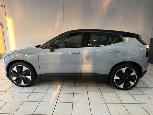 2025-Volvo-EX30-Ultra-Twin-Motor-Performance image:2