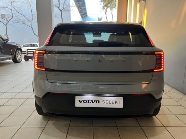 2025-Volvo-EX30-Ultra-Twin-Motor-Performance image:4