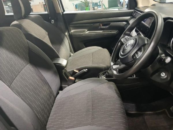 2025-Suzuki-Ertiga-15-GL image:9