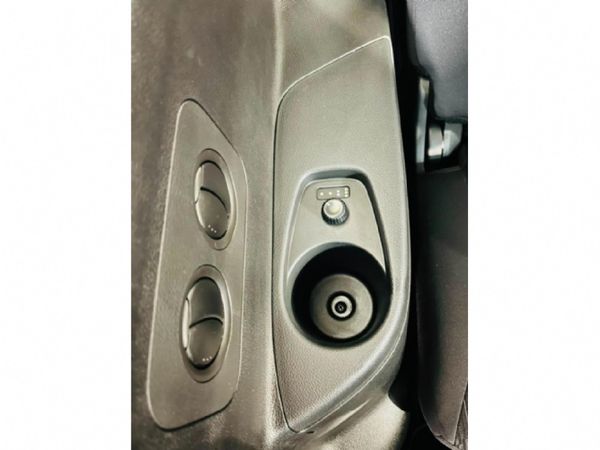 2025-Suzuki-Ertiga-15-GL image:15