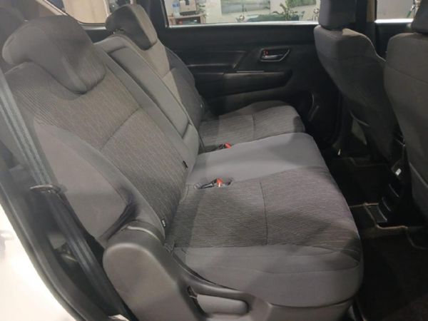 2025-Suzuki-Ertiga-15-GL image:6