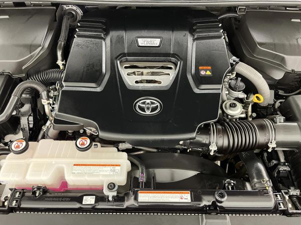 2024-Toyota-Land-Cruiser-300-V6-33-D-GR-S image:13