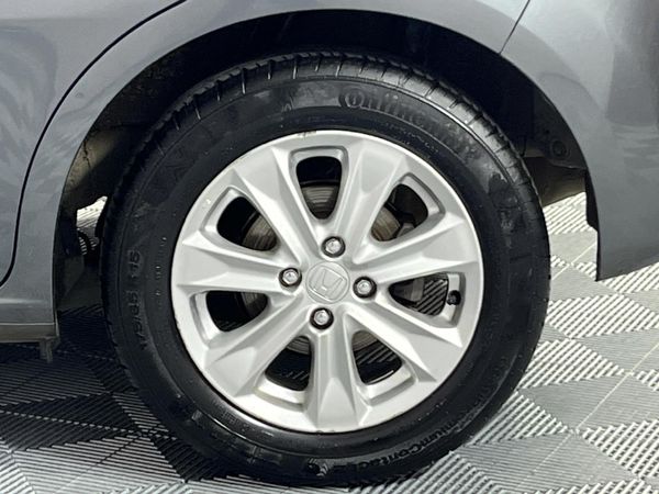 2014-Honda-Jazz-15-Elegance-Auto image:6