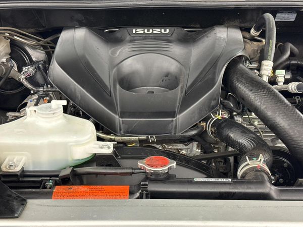2024-Isuzu-D-Max-30-DDI-HR-ISE-NR-Auto-Double-Cab image:13