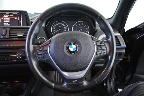 2013-BMW-1-Series-125i-5-dr-M-Sport-Auto image:11