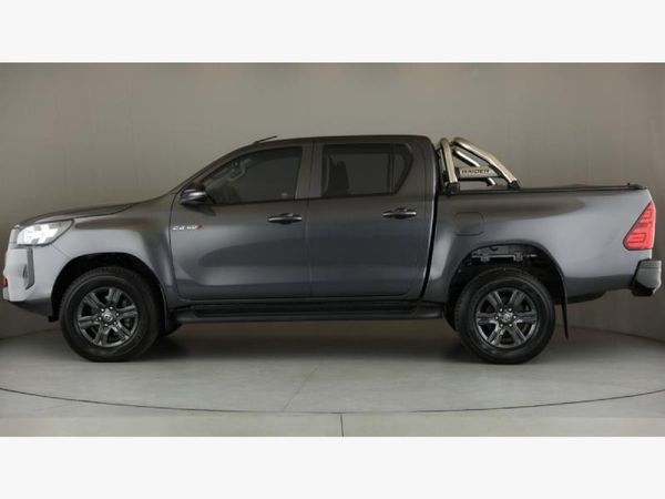 2025-Toyota-Hilux-24-GD-6-Raider-4x4-Auto-Double-Cab image:4