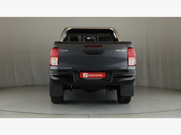 2025-Toyota-Hilux-24-GD-6-Raider-4x4-Auto-Double-Cab image:6