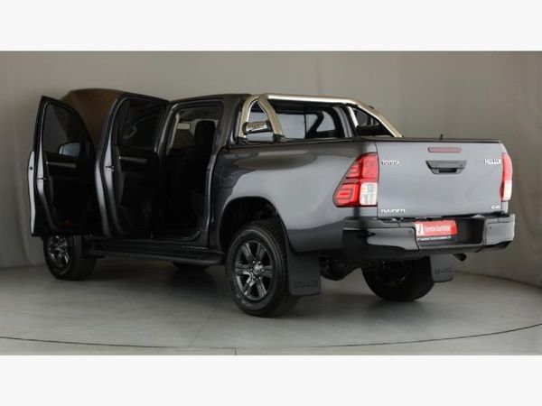 2025-Toyota-Hilux-24-GD-6-Raider-4x4-Auto-Double-Cab image:8