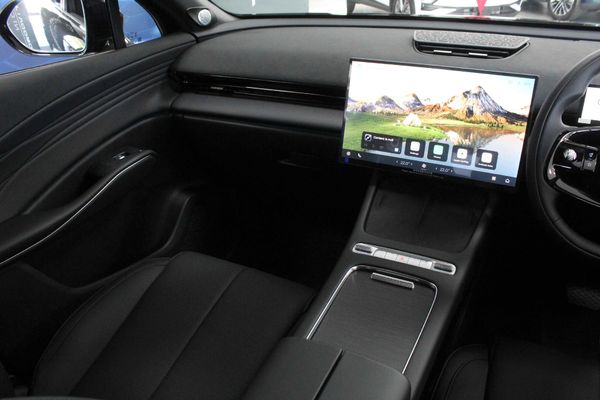 2026-Omoda-C7-16T-Luxury image:9