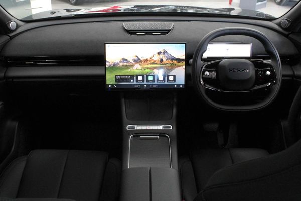 2026-Omoda-C7-16T-Luxury image:10