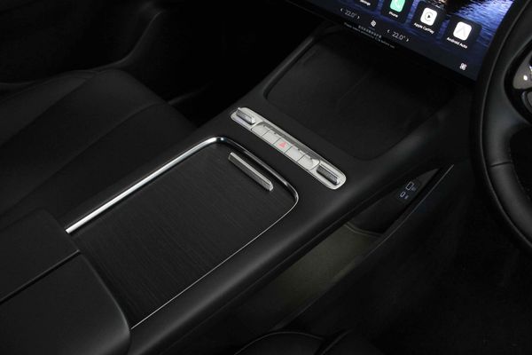 2026-Omoda-C7-16T-Luxury image:14