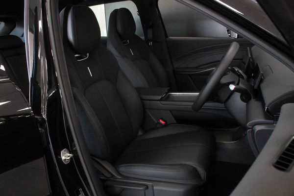 2026-Omoda-C7-16T-Luxury image:15