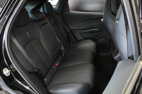 2026-Omoda-C7-16T-Luxury image:16
