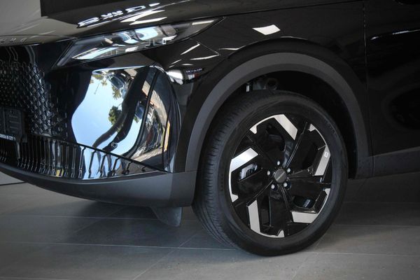2026-Omoda-C7-16T-Luxury image:4