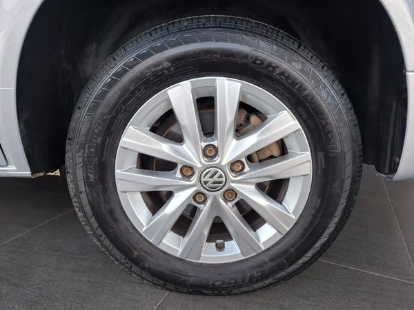 2019-Volkswagen-Kombi-20-TDI-Auto-103kW-Trendline image:11