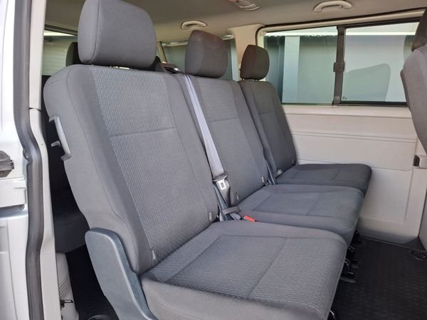 2019-Volkswagen-Kombi-20-TDI-Auto-103kW-Trendline image:15