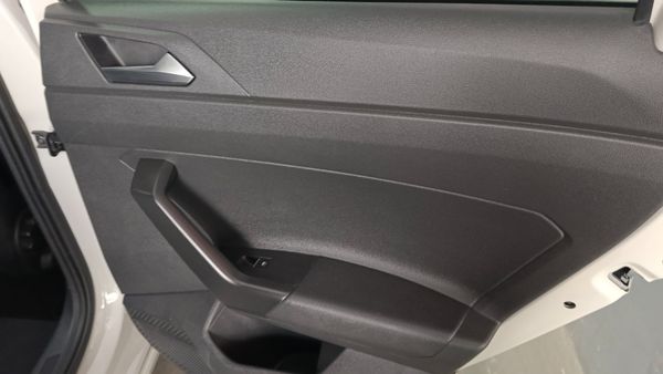 2024-Volkswagen-Taigo-10-TSI-R-Line-Auto image:11