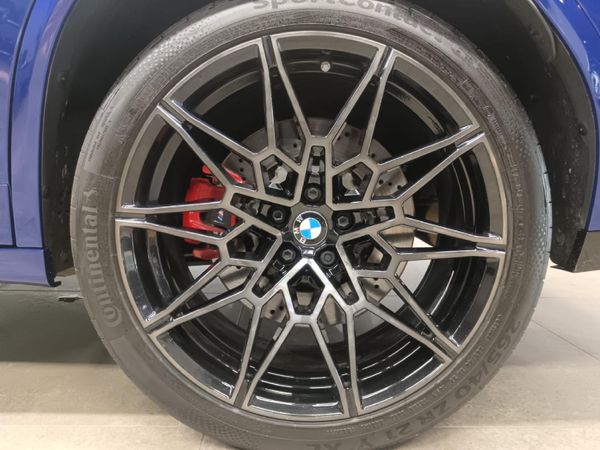2024-BMW-X4-M-Competition image:13