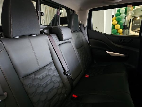 2026-Nissan-Navara-25-DDTi-LE-Plus-4X4-Auto-Double-Cab image:6