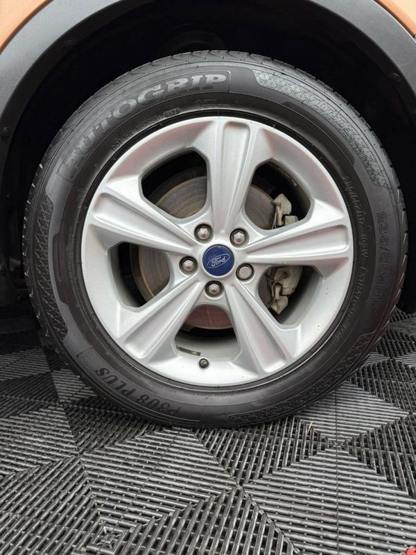 2013-Ford-Kuga-16-EcoBoost-Ambiente image:16