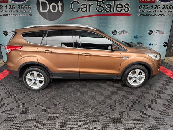 2013-Ford-Kuga-16-EcoBoost-Ambiente image:5