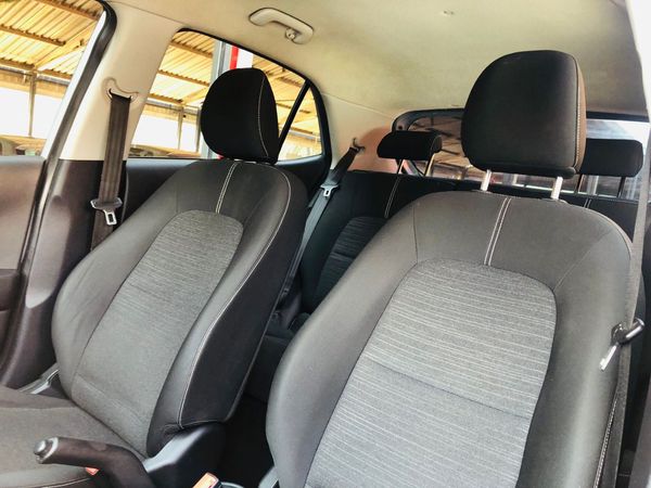 2020-Kia-Picanto-12-Street-Auto image:10