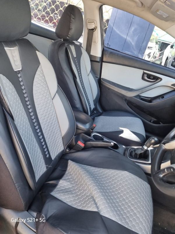 2012-Hyundai-Elantra-16-GLS-Premium image:6