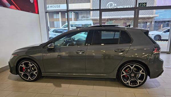 2026-Volkswagen-Golf-8-GTI-20-TSI-DSG image:19