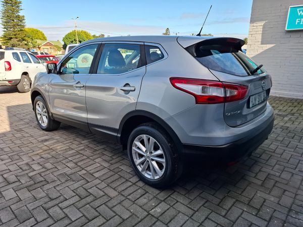 2015-Nissan-Qashqai-15-dCi-Acenta image:3
