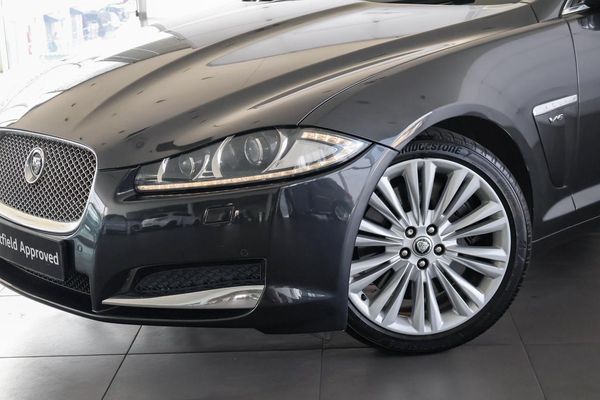 2013-Jaguar-XF-30-SC-Premium-Luxury image:1