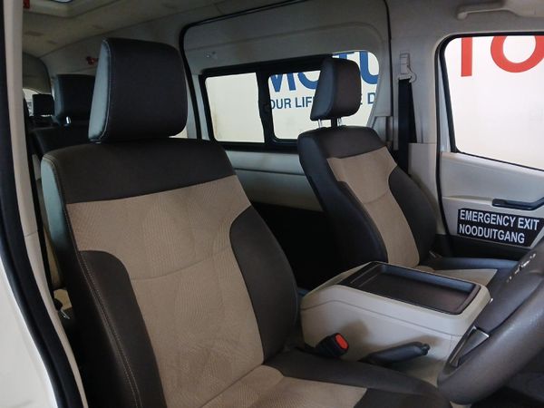 2025-Toyota-Quantum-28-GL-Auto-14-Seater image:15