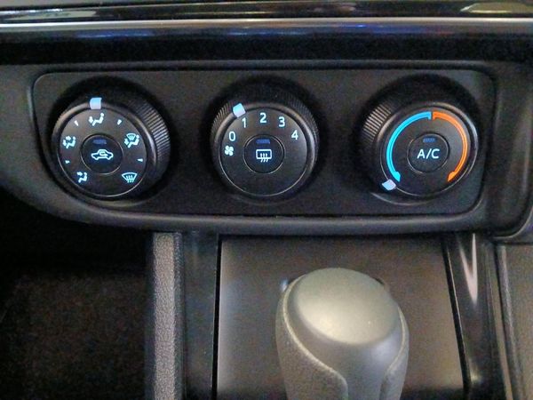 2024-Toyota-Corolla-Quest-18-Auto image:13