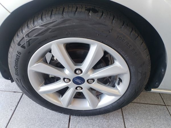 2022-Ford-Fiesta-10-EcoBoost-Titanium-Auto-5-dr image:6