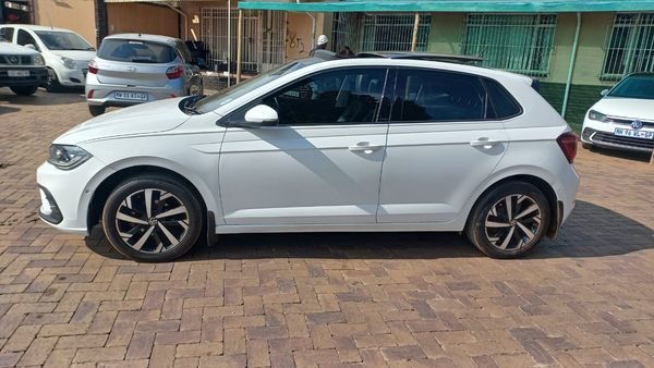 2022-Volkswagen-Polo-10-TSI-Highline-85kW image:9