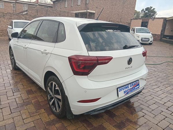2022-Volkswagen-Polo-10-TSI-Highline-85kW image:14