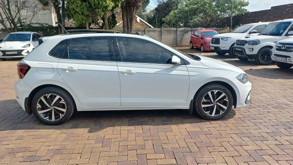2022-Volkswagen-Polo-10-TSI-Highline-85kW image:8