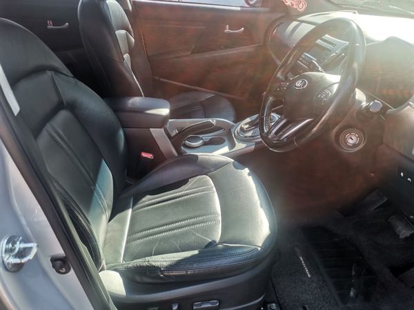 2015-Kia-Sportage-20-CRDi-Auto-Diesel-Automatic image:9