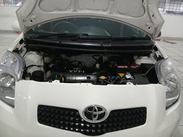 2008-Toyota-Yaris-T3 image:17