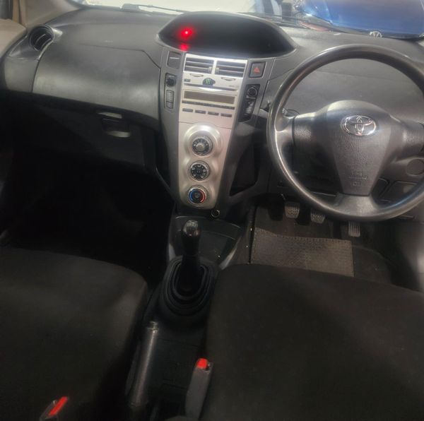 2008-Toyota-Yaris-T3 image:3