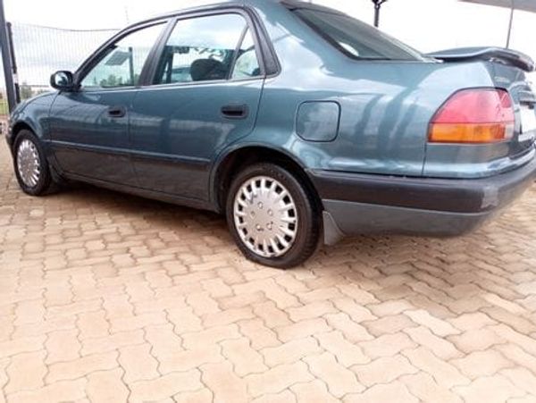 1998-Toyota-Corolla-180i-GLE-Auto image:3