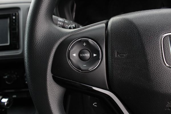 2020-Honda-HR-V-15-Comfort-Auto image:4