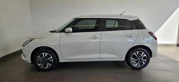2026-Suzuki-Swift-12-GLX-Auto image:5