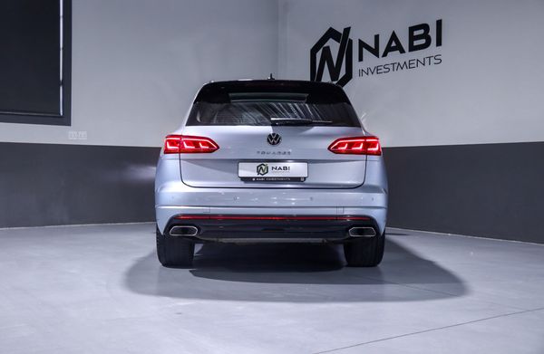 2023-Volkswagen-Touareg-30-TDI-V6-Executive image:3