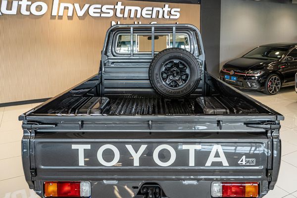 2026-Toyota-Land-Cruiser-79-42-D-Single-Cab image:15