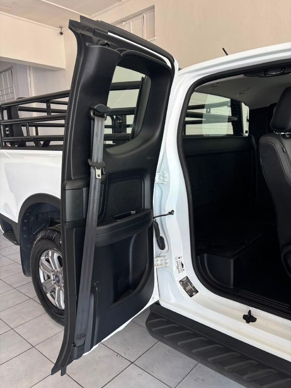 2025-Ford-Ranger-20D-BI-Turbo-XLT-HR-Auto-4x4-SuperCab image:11