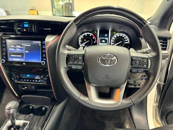 2023-Toyota-Fortuner-28-GD-6-VX-Auto image:12